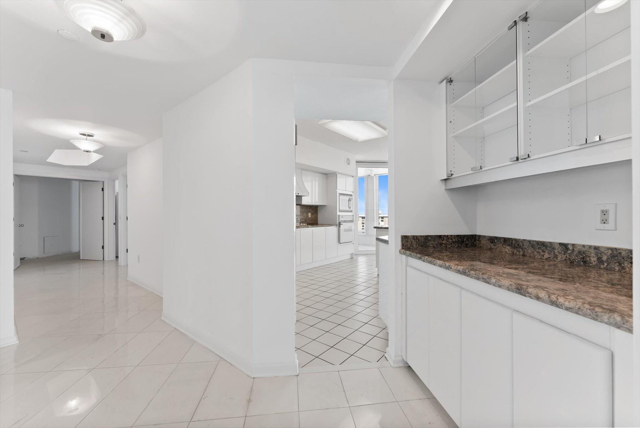 Corniche - Residential