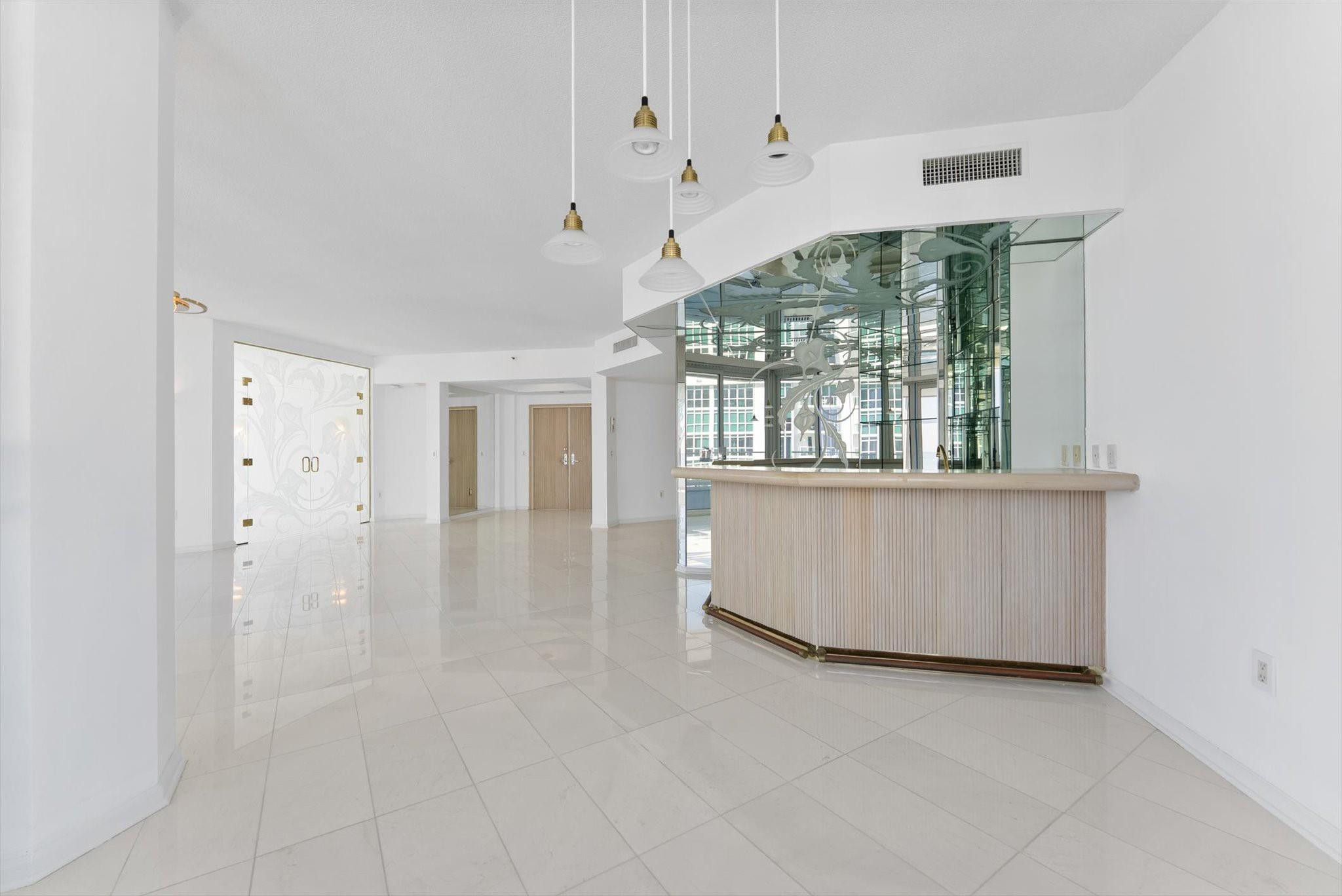 Corniche - Residential