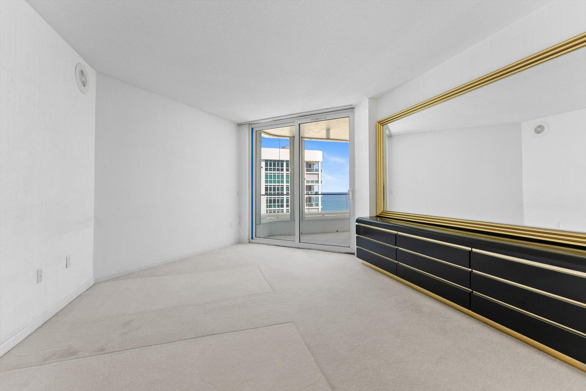 Corniche - Residential