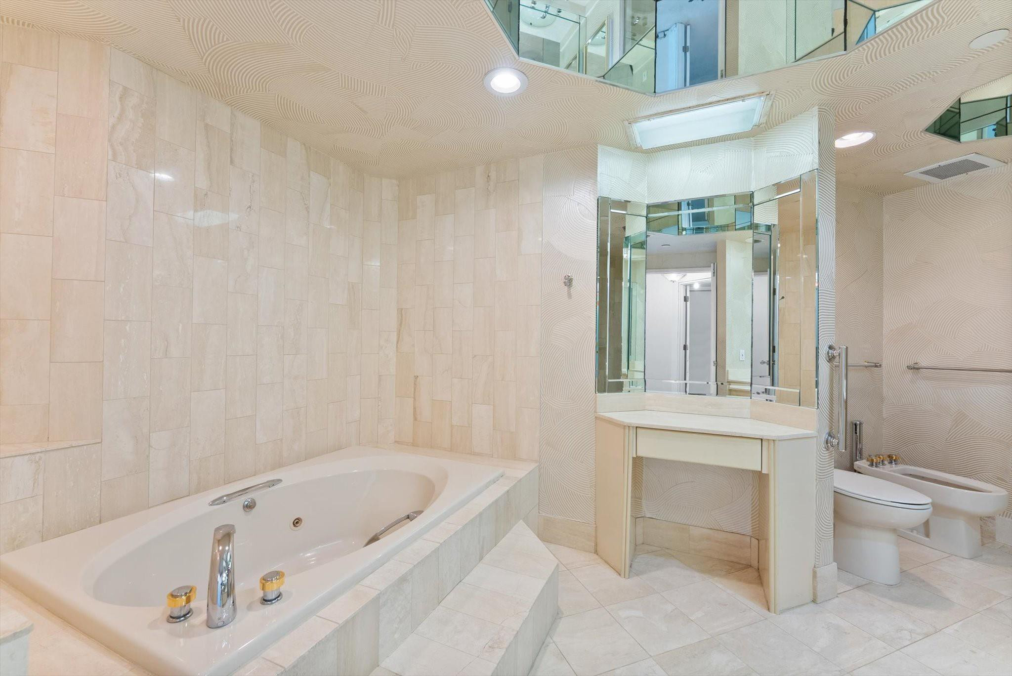 Corniche - Residential