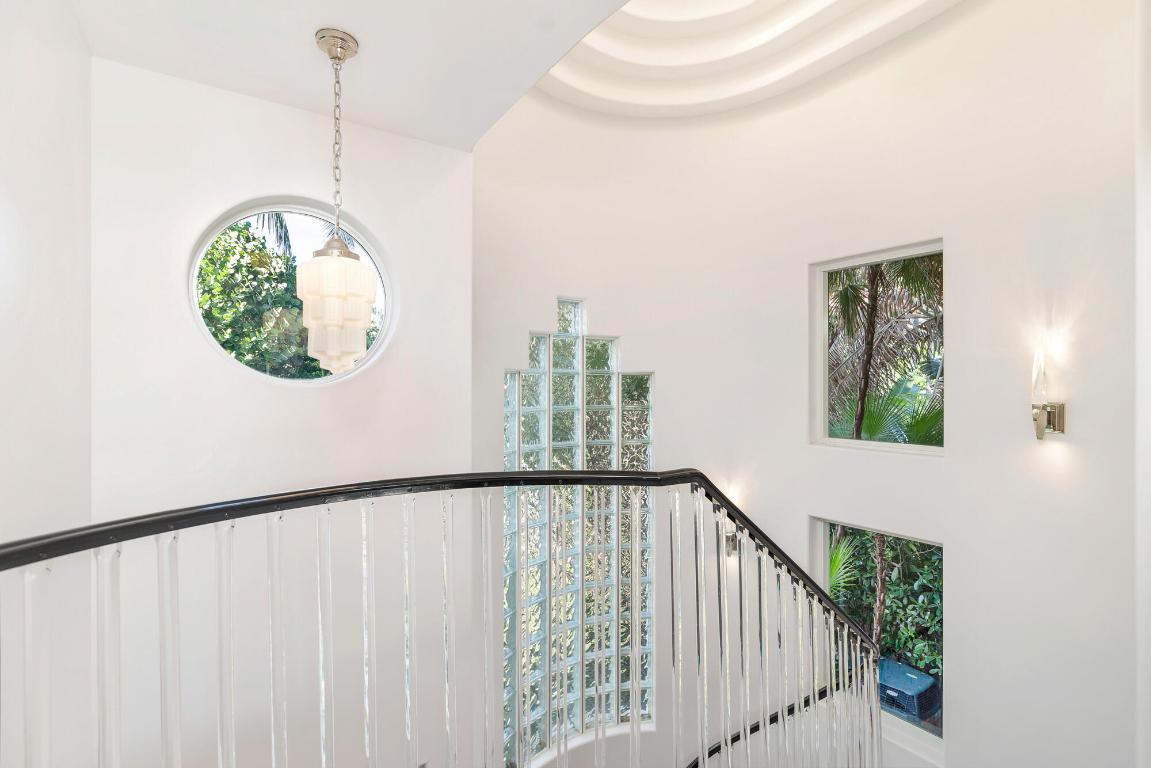 EL ENCANTO 2 - Residential