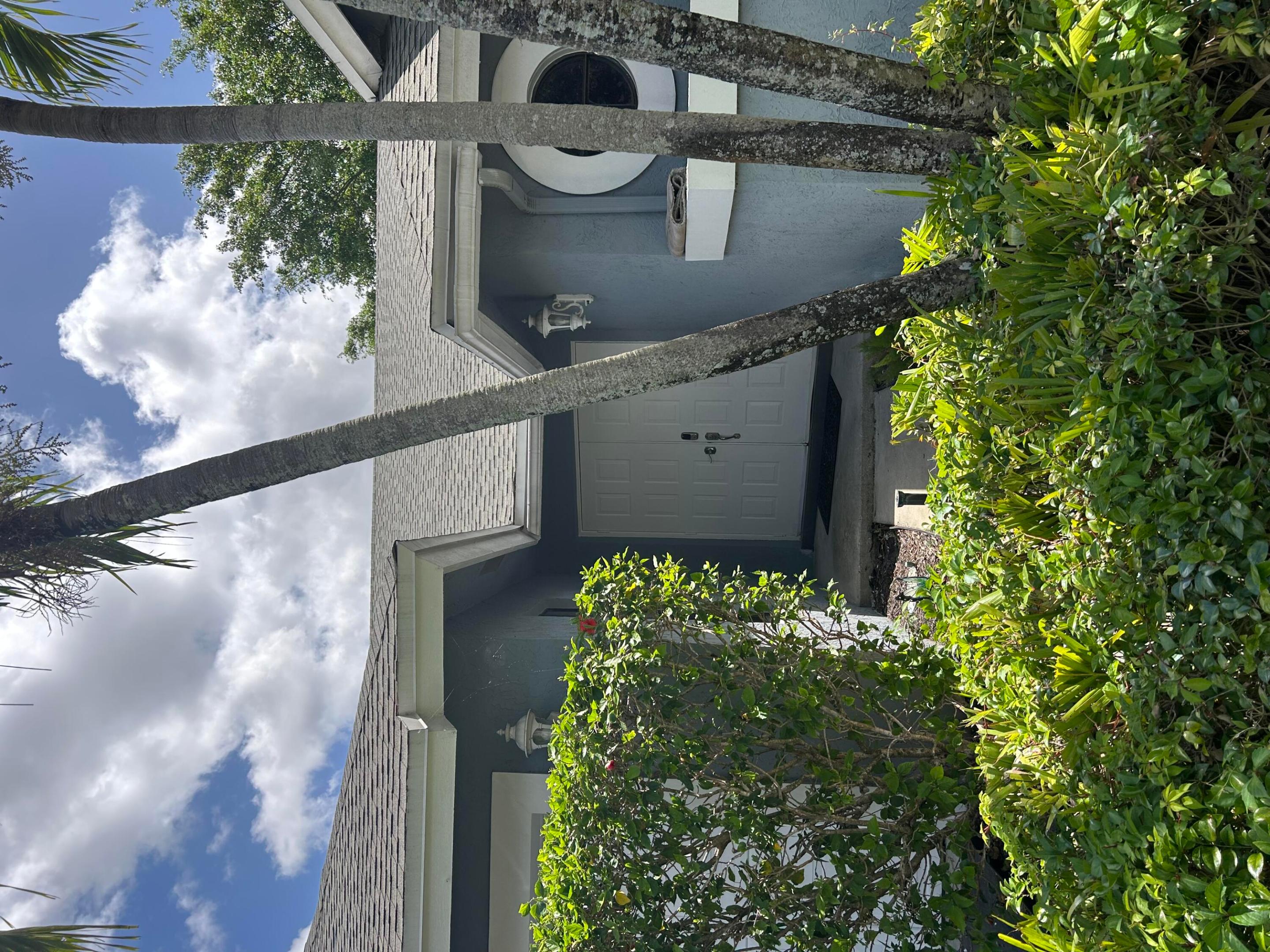 5124 NW 42nd Terrace