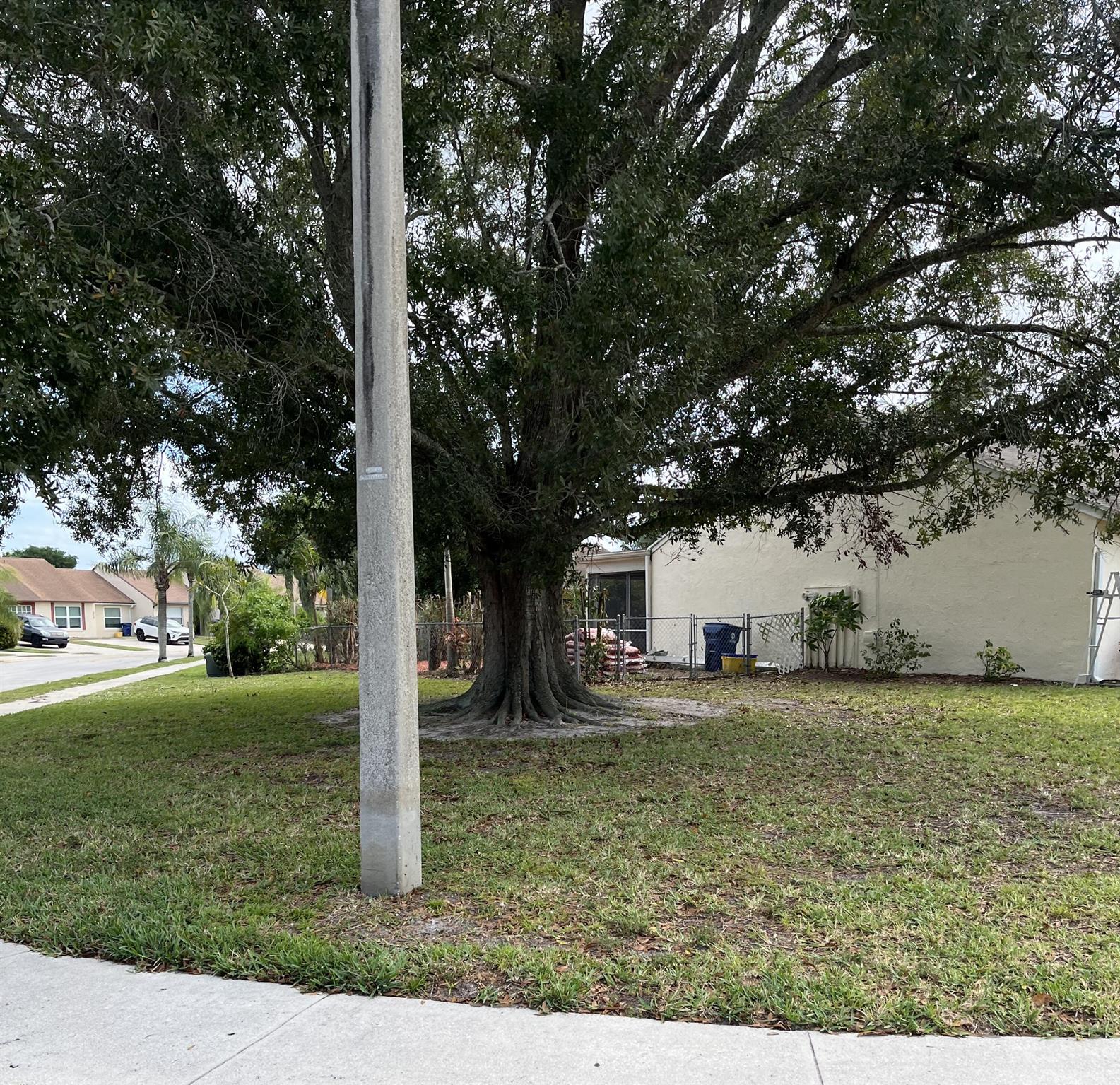 JUPITER VILLAGE PH II - Residential