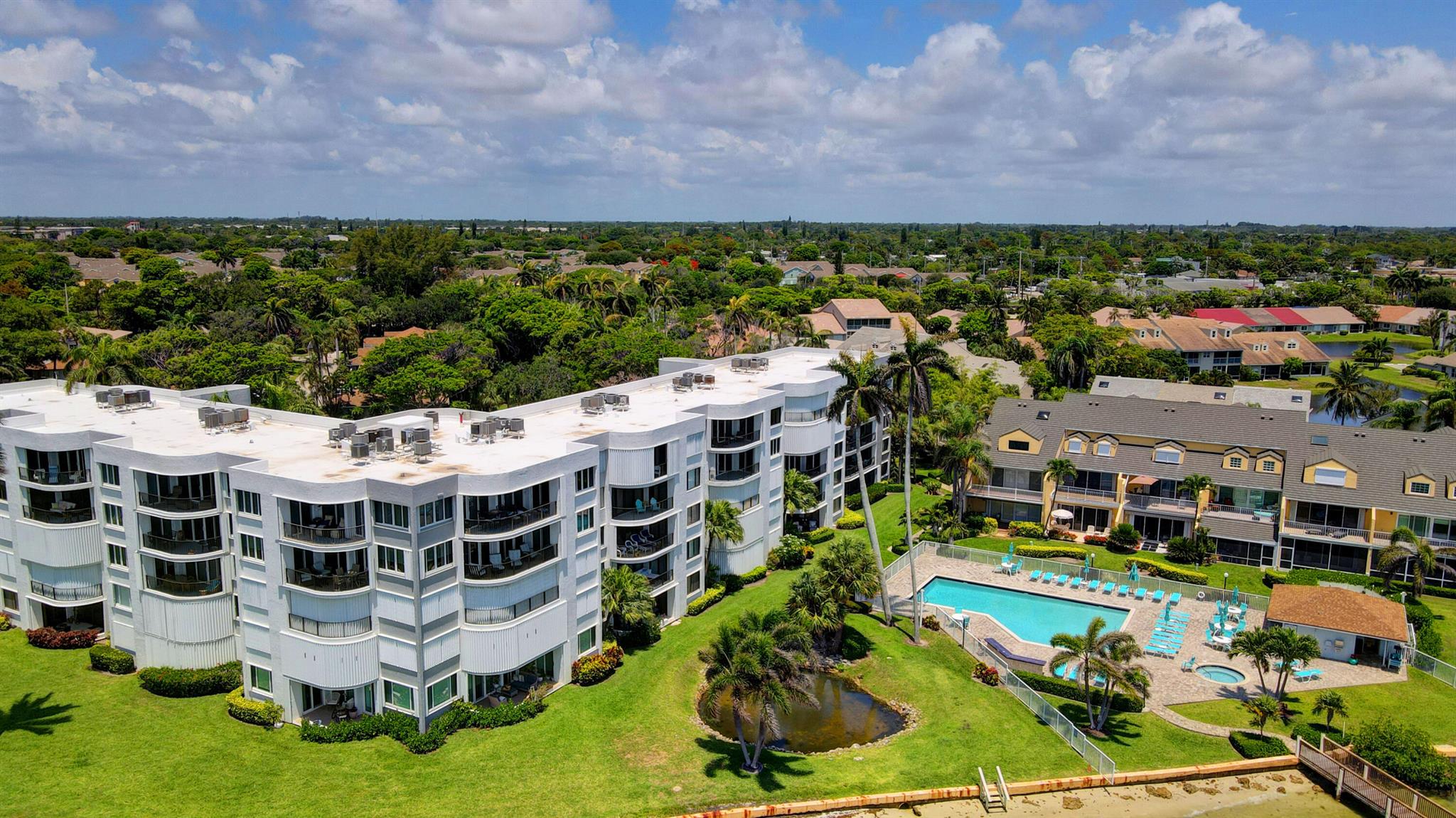 LAKESHORE COLONY - Residential Lease