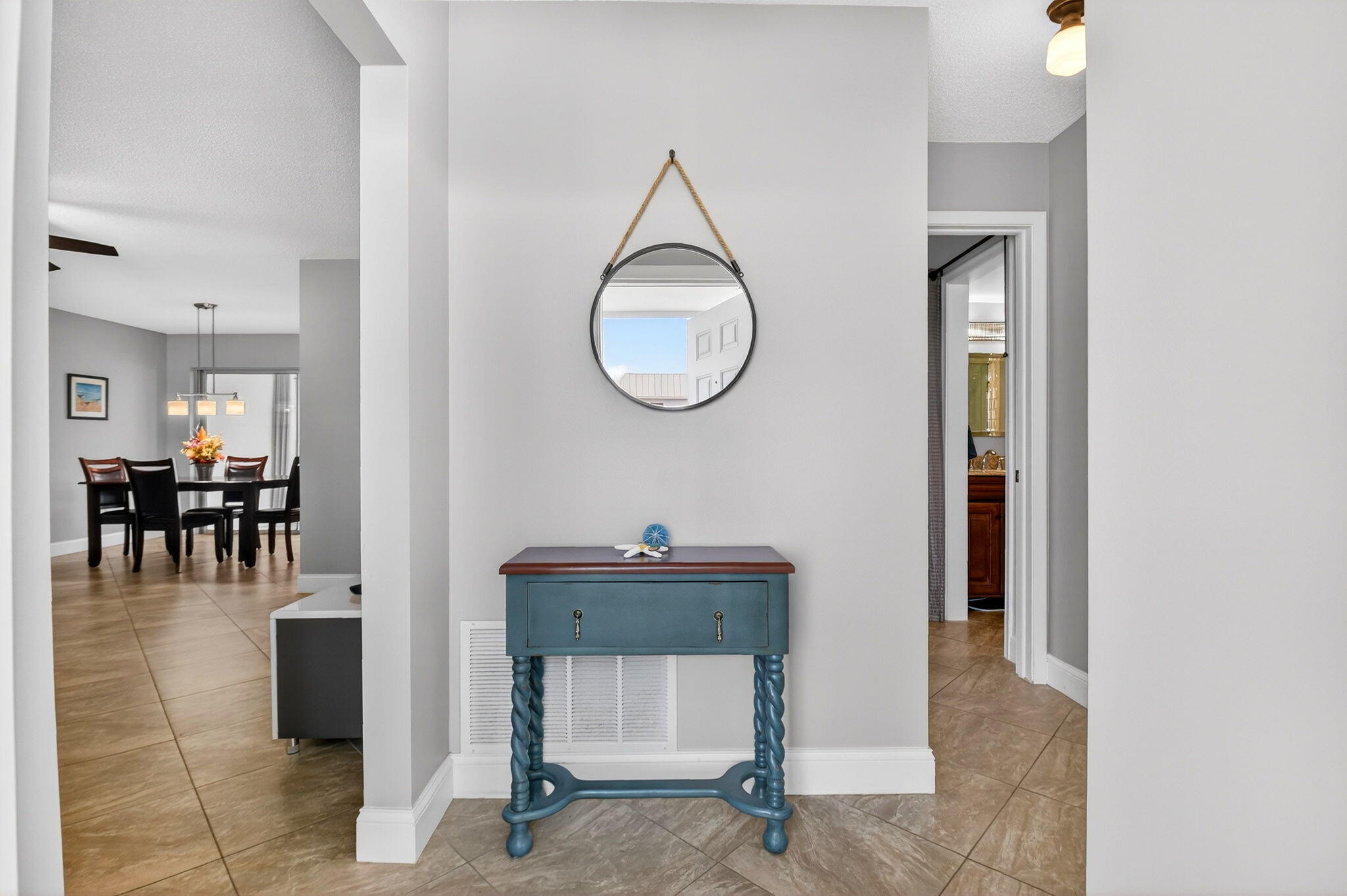 18 Colonial Club Drive 203