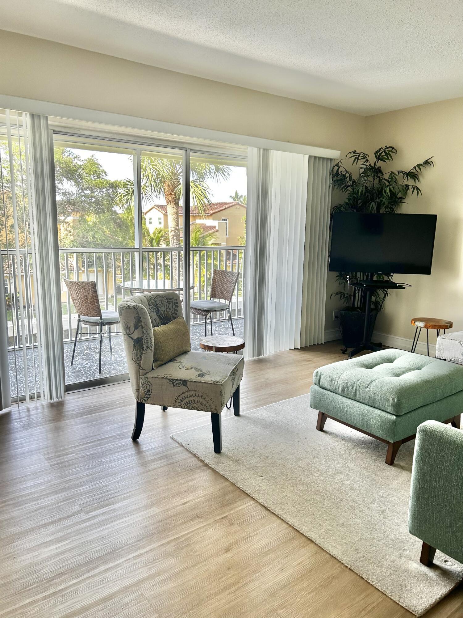 120 Lehane Terrace 309