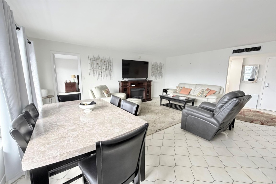 PLAYA DEL SOL - Residential