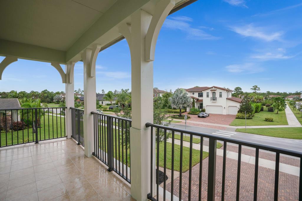 PRADO / PENNOCK PRESERVE - Residential