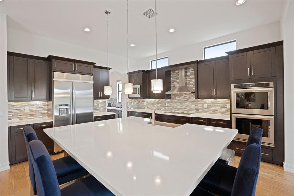 PRADO / PENNOCK PRESERVE - Residential