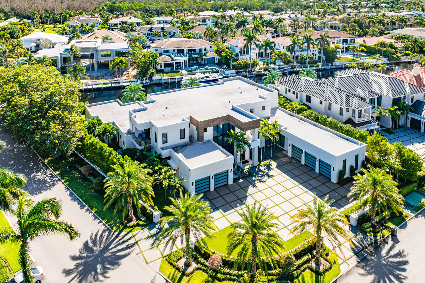 ROYAL PALM YACHT & COUNTR - Residential