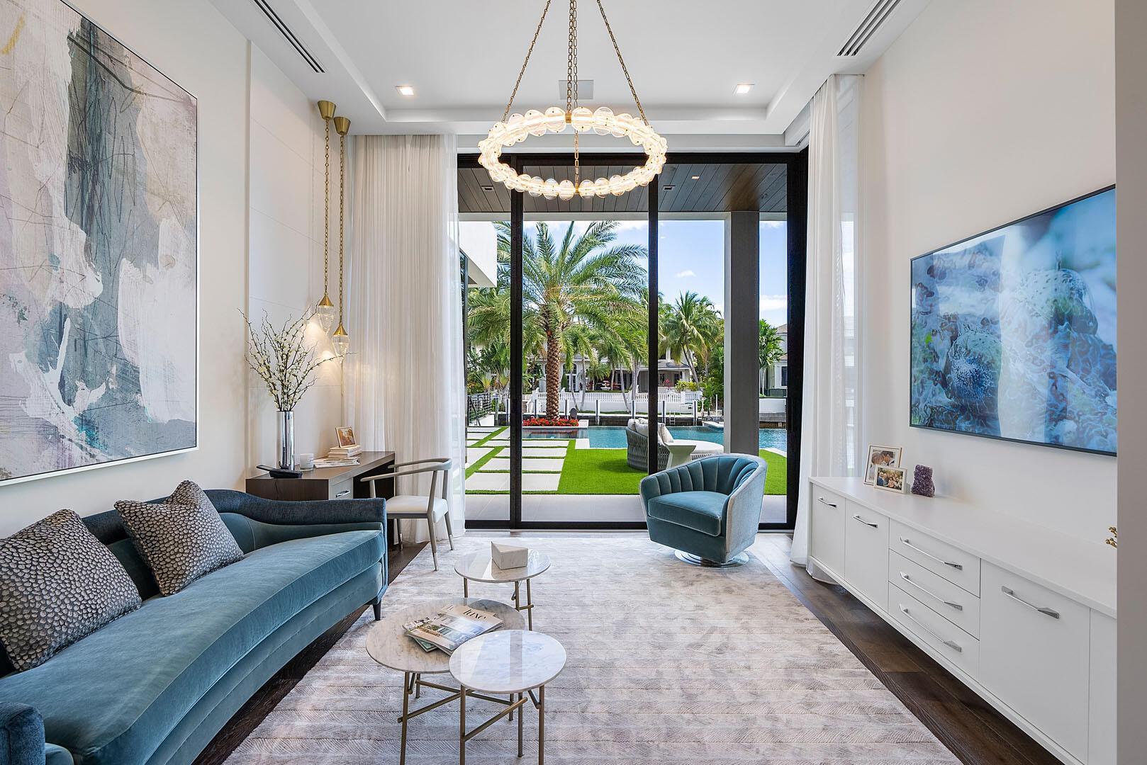 ROYAL PALM YACHT & COUNTR - Residential