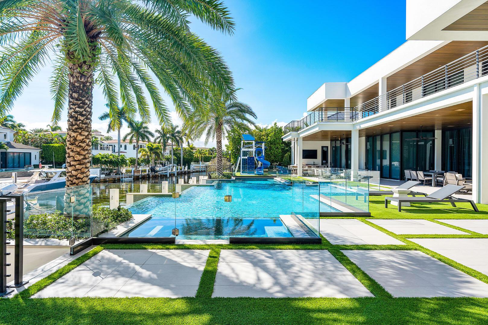 ROYAL PALM YACHT & COUNTR - Residential