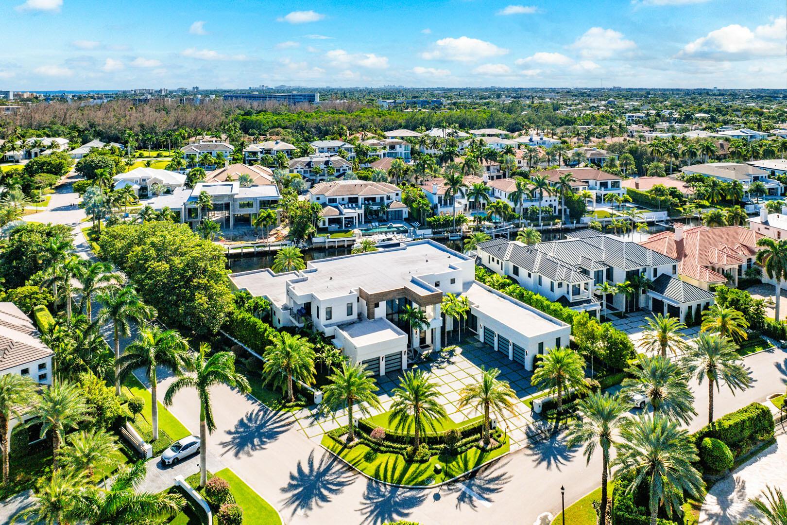 ROYAL PALM YACHT & COUNTR - Residential