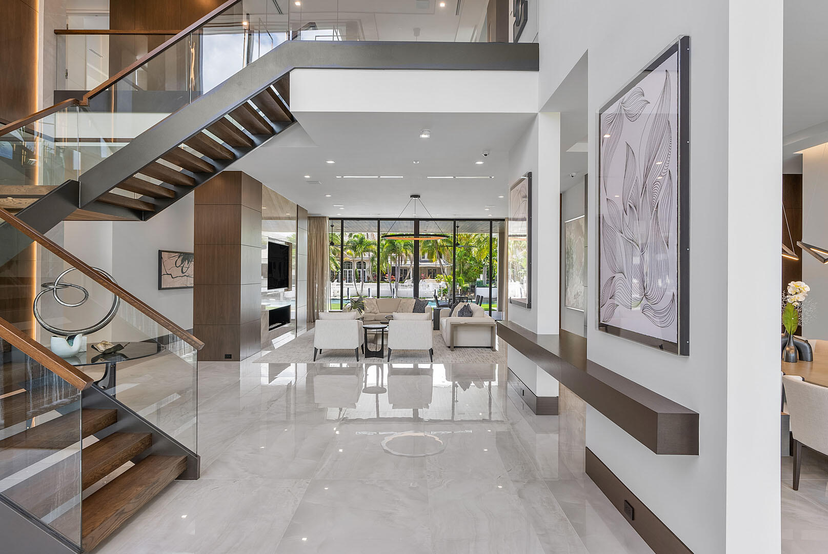 ROYAL PALM YACHT & COUNTR - Residential