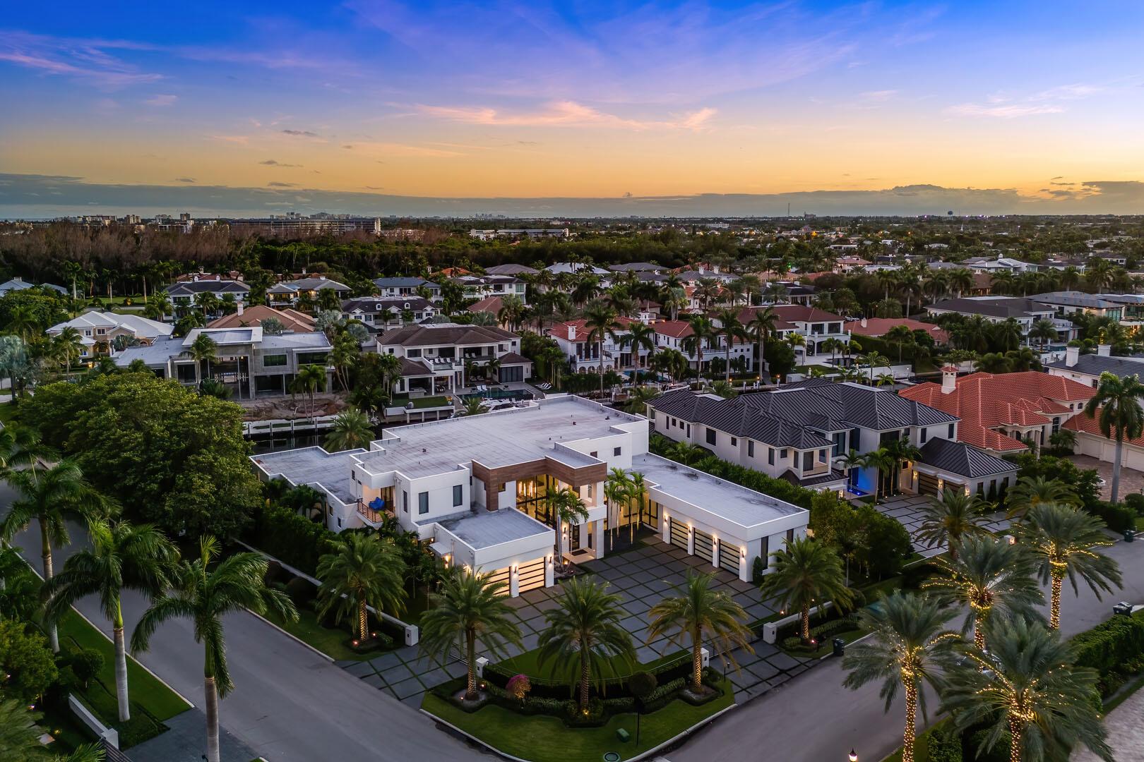 ROYAL PALM YACHT & COUNTR - Residential