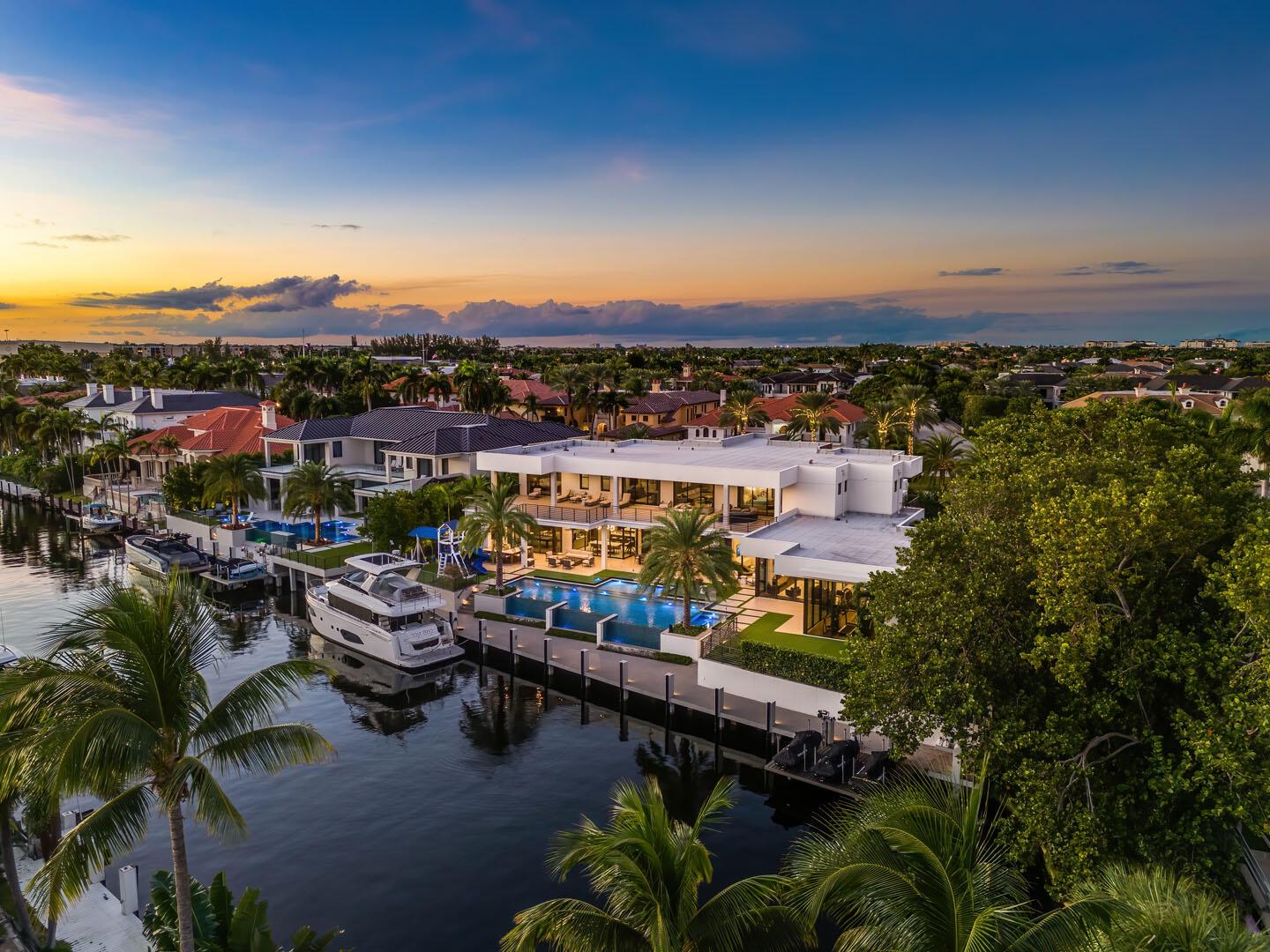 ROYAL PALM YACHT & COUNTR - Residential