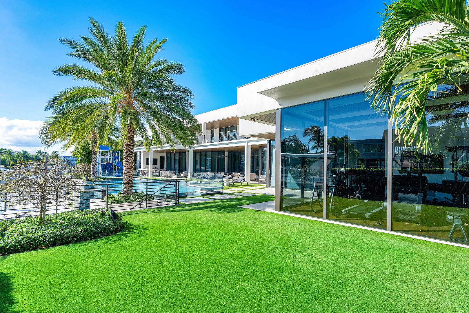 ROYAL PALM YACHT & COUNTR - Residential