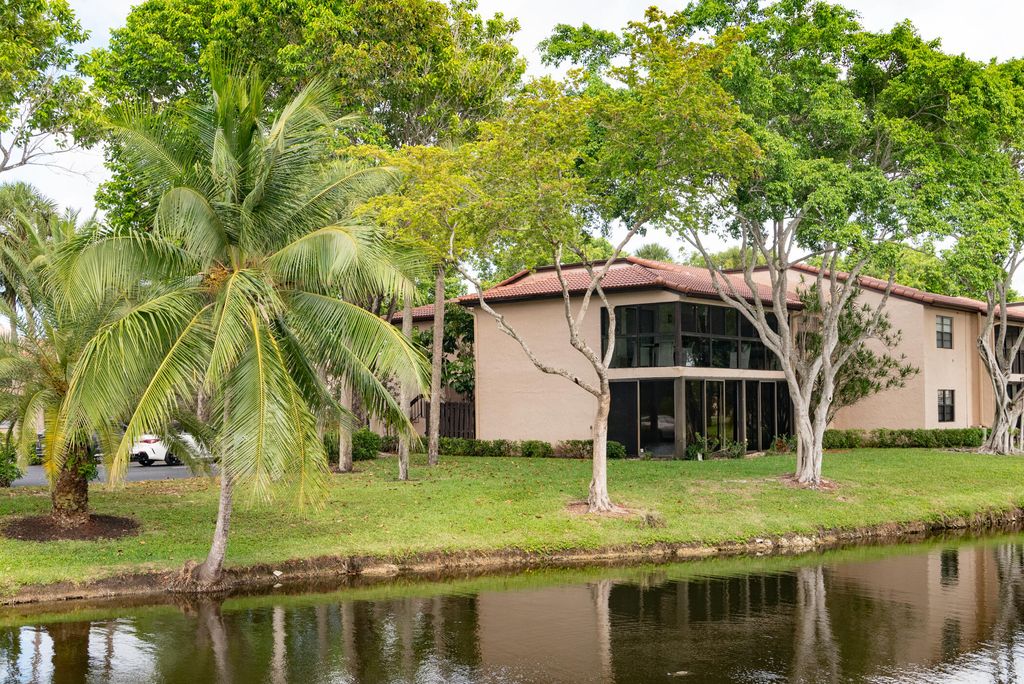Photo of 9265 Vista Del Lago #D, Boca Raton, FL 33428 (MLS # R11102817)