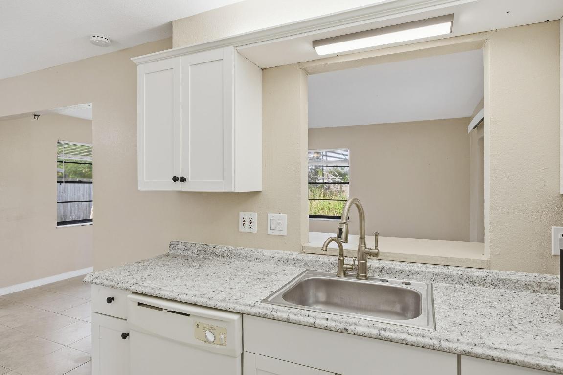 PORT ST LUCIE SECTION 6 - Residential