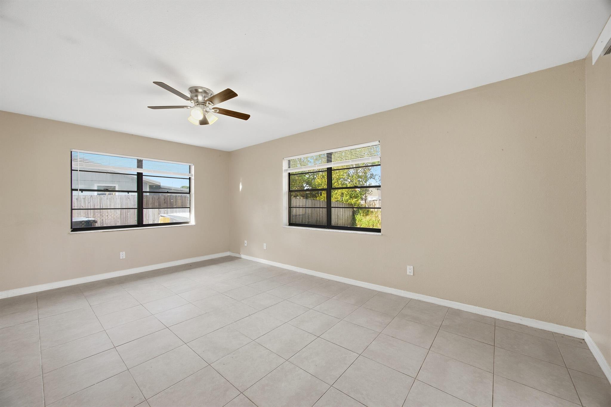 PORT ST LUCIE SECTION 6 - Residential