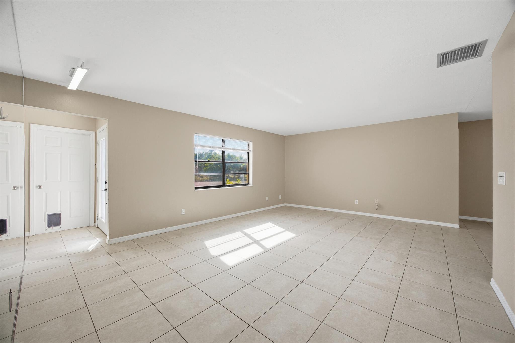 PORT ST LUCIE SECTION 6 - Residential