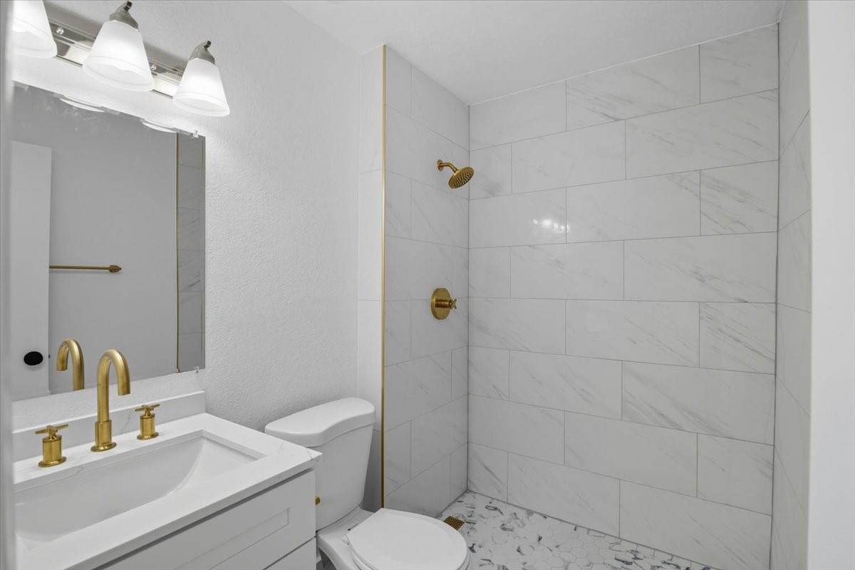 NORTH LAUDERDALE VILLAGE SEC 2 - Residential Lease
