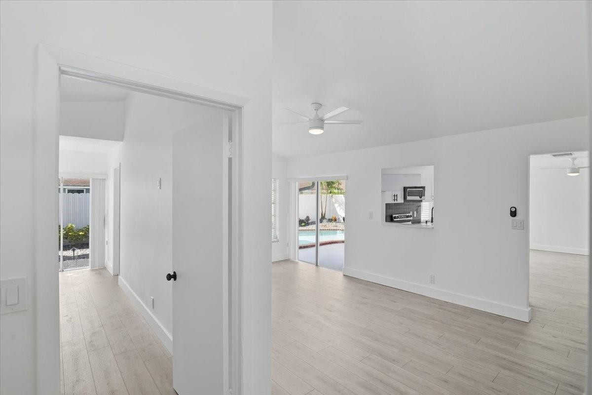NORTH LAUDERDALE VILLAGE SEC 2 - Residential Lease