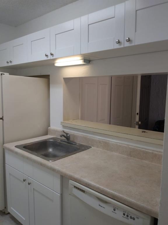 PALM AIRE GARDENS CONDO - Residential Lease