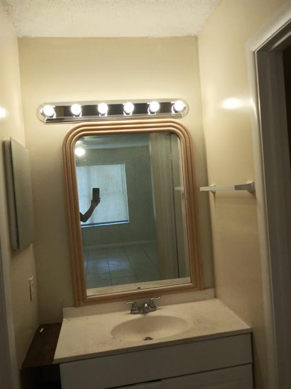 PALM AIRE GARDENS CONDO - Residential Lease