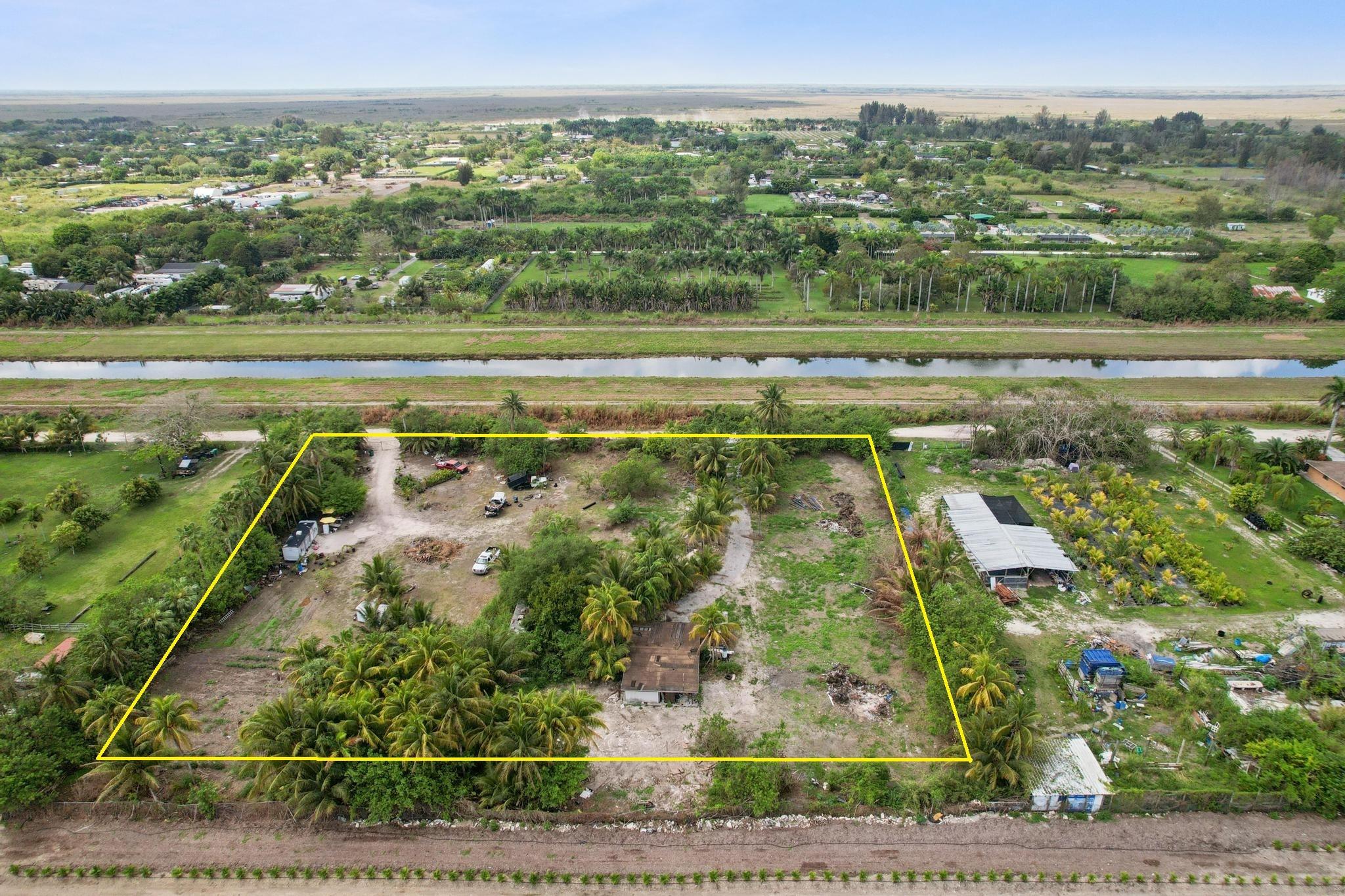 Nestled within the picturesque landscape of the unincorporated Redlands, lies a rare opportunity to own 2.5 acres of versatile land offering endless possibilities. Boasting a prime location in a region renowned for its fertile soil and favorable climate, this property presents a canvas for agricultural enthusiasts, aspiring homeowners, or visionary developers alike. This 2.5-acre parcel epitomizes the quintessential charm of rural living while maintaining proximity to urban amenities. Embrace the freedom to design the lifestyle of your dreams on this expansive canvas of unspoiled land in one of Florida's most coveted destinations. Seize this rare chance to own a slice of paradise and unlock the boundless potential that awaits in the unincorporated Redlands.