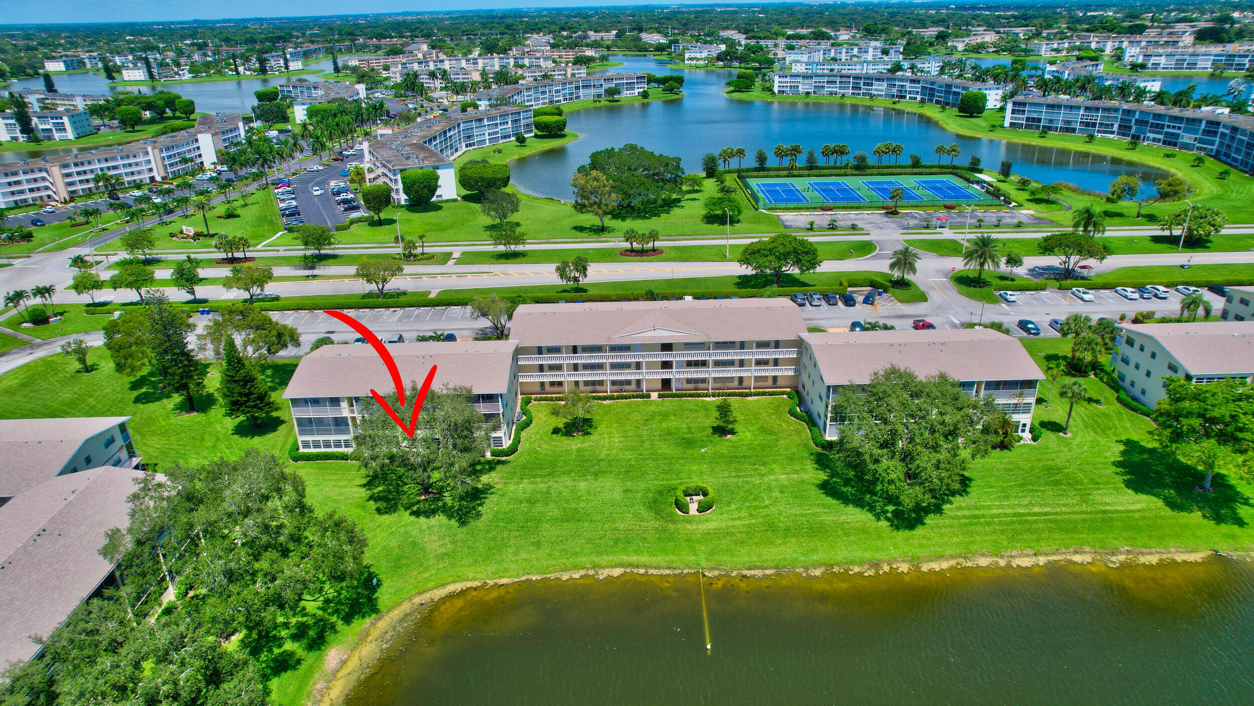 DORSET AT CENTURY VILLAGE CONDO - Residential Lease