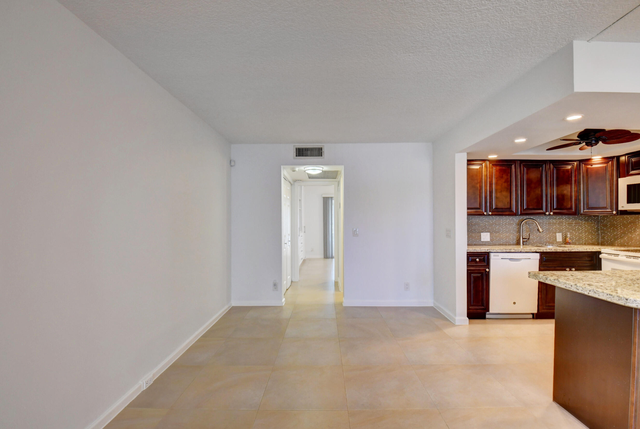 DORSET AT CENTURY VILLAGE CONDO - Residential Lease