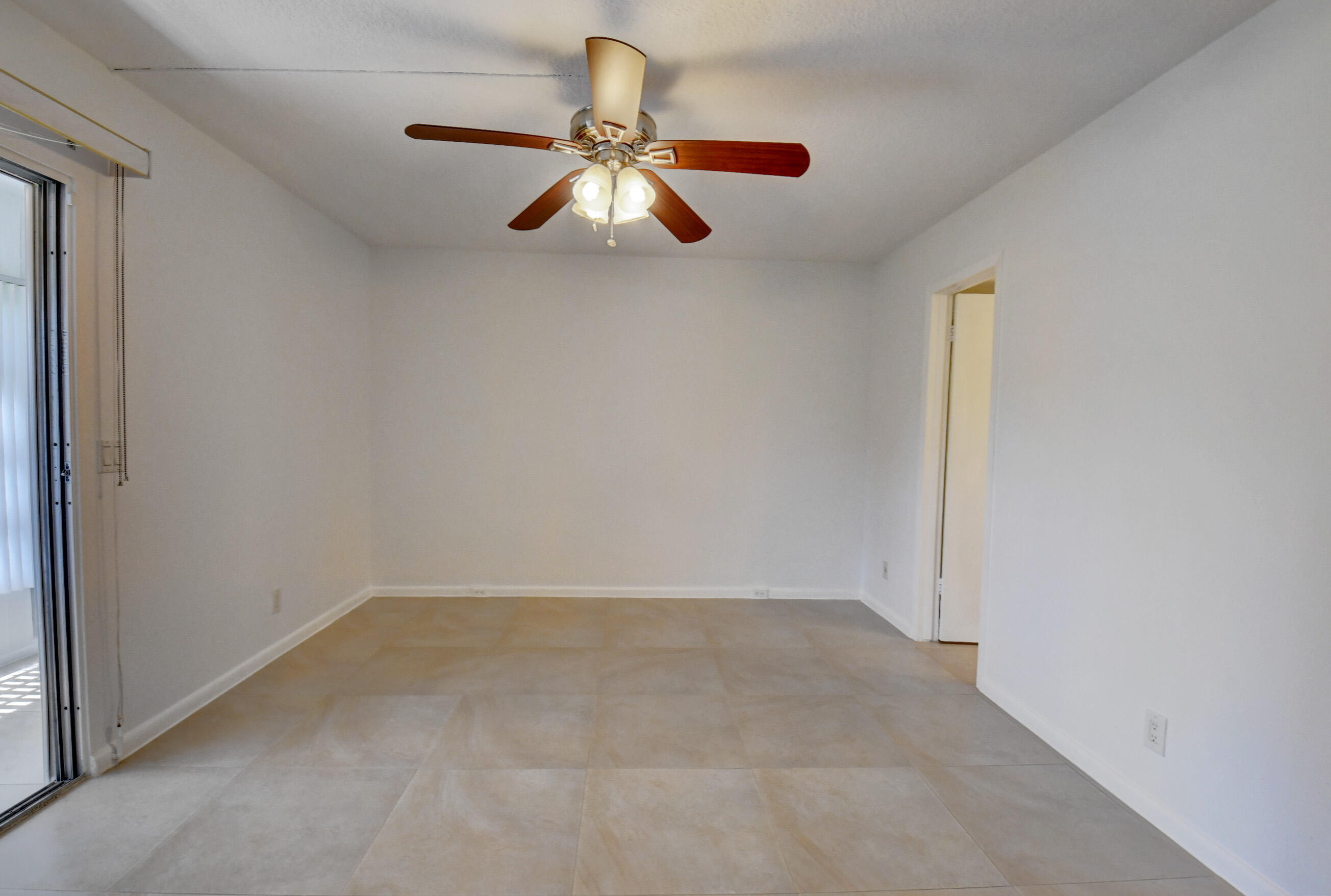 DORSET AT CENTURY VILLAGE CONDO - Residential Lease