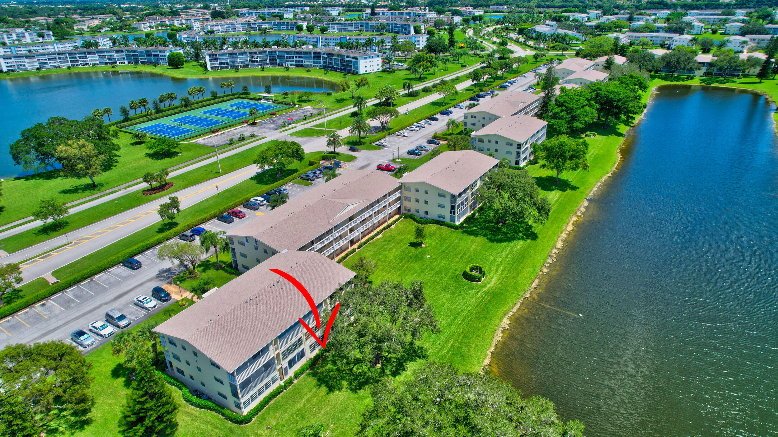 DORSET AT CENTURY VILLAGE CONDO - Residential Lease