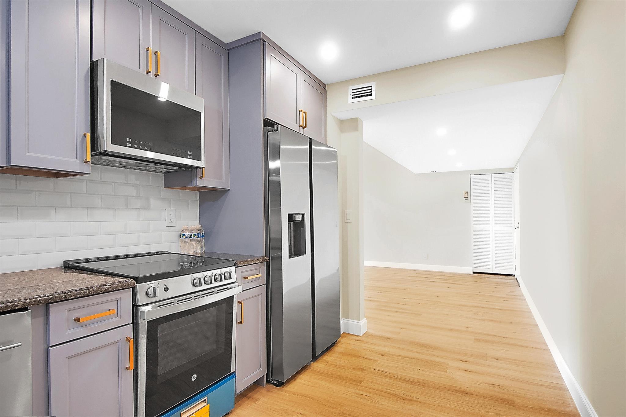 LANDS OF THE PRESIDENT CO - Residential