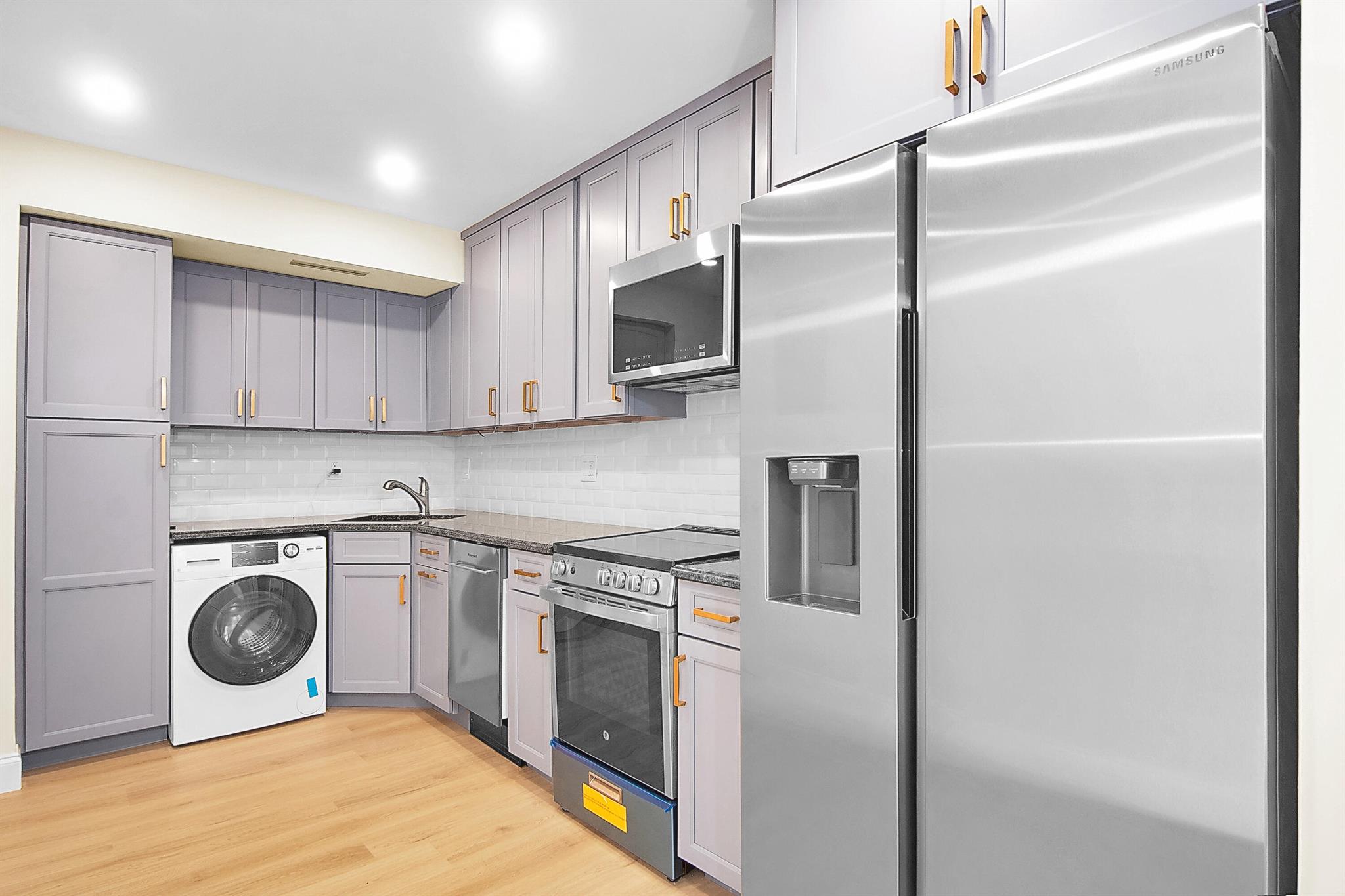 LANDS OF THE PRESIDENT CO - Residential