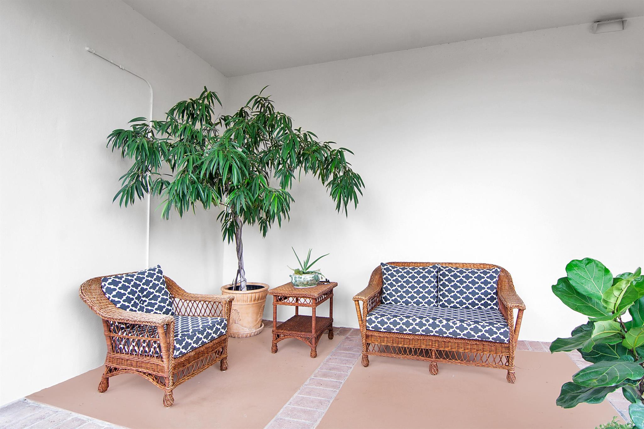 LANDS OF THE PRESIDENT CO - Residential