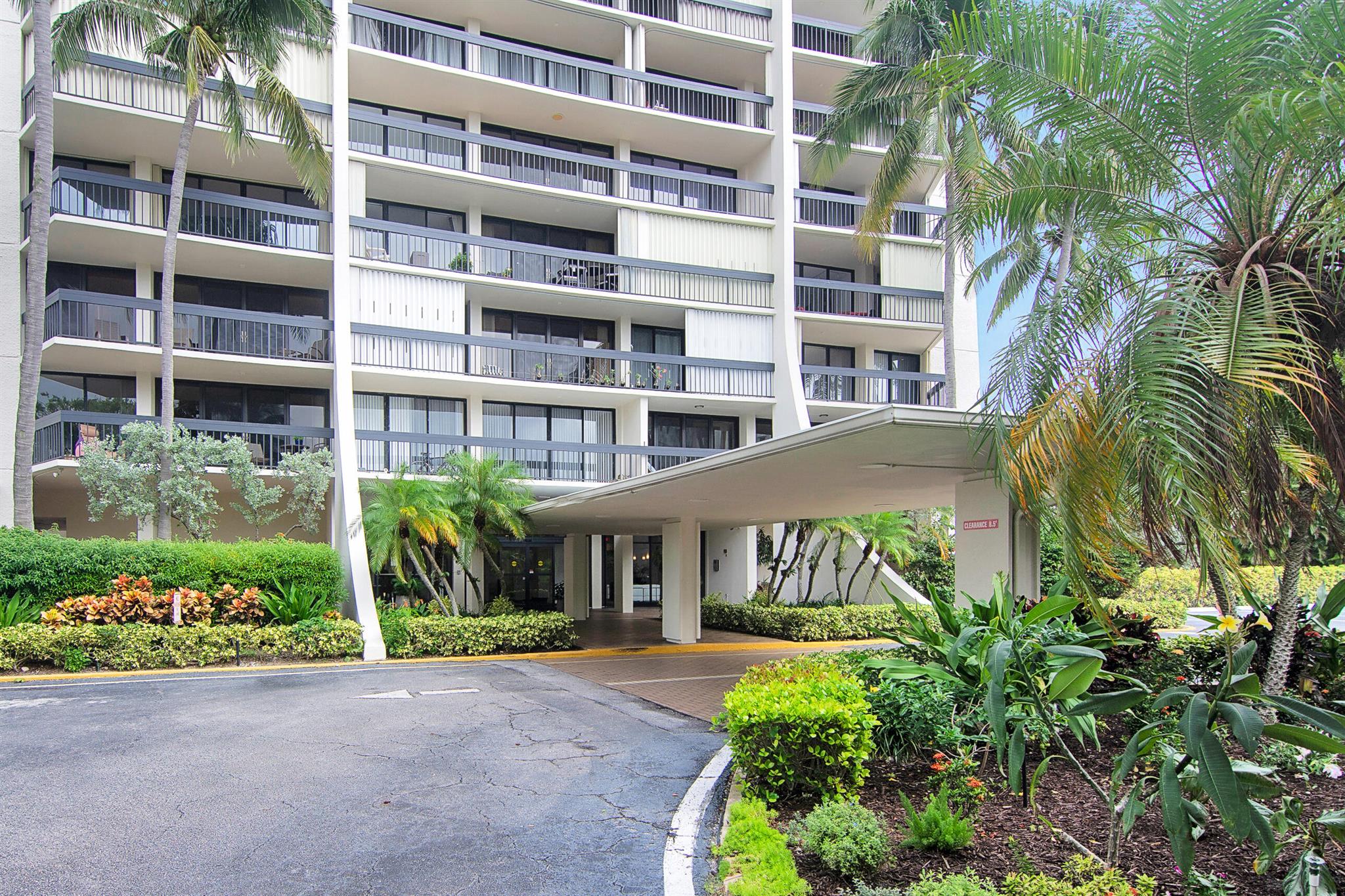 2400 Presidential Way Ph2