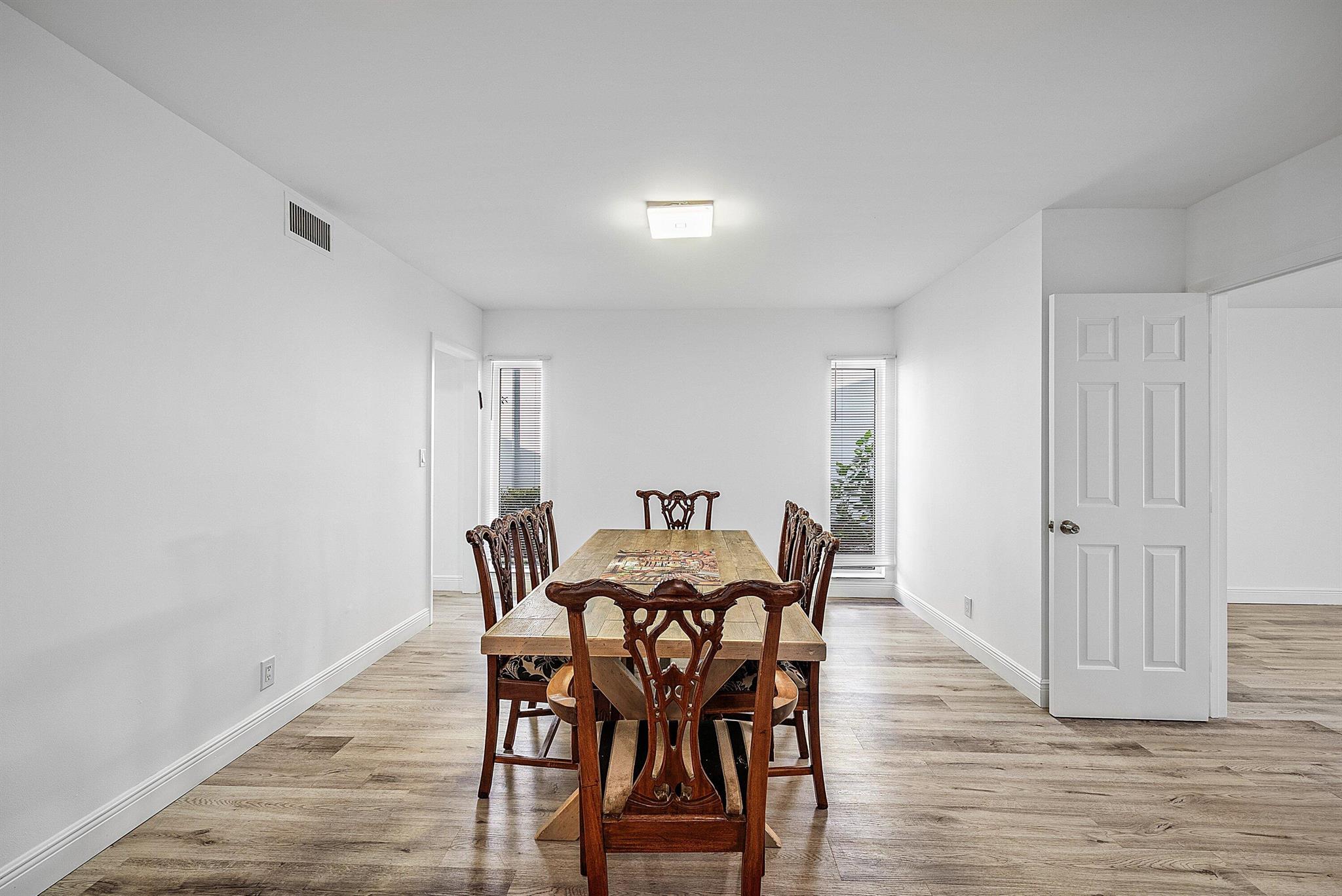 LAKES OF WOODHAVEN I AND - Residential Lease