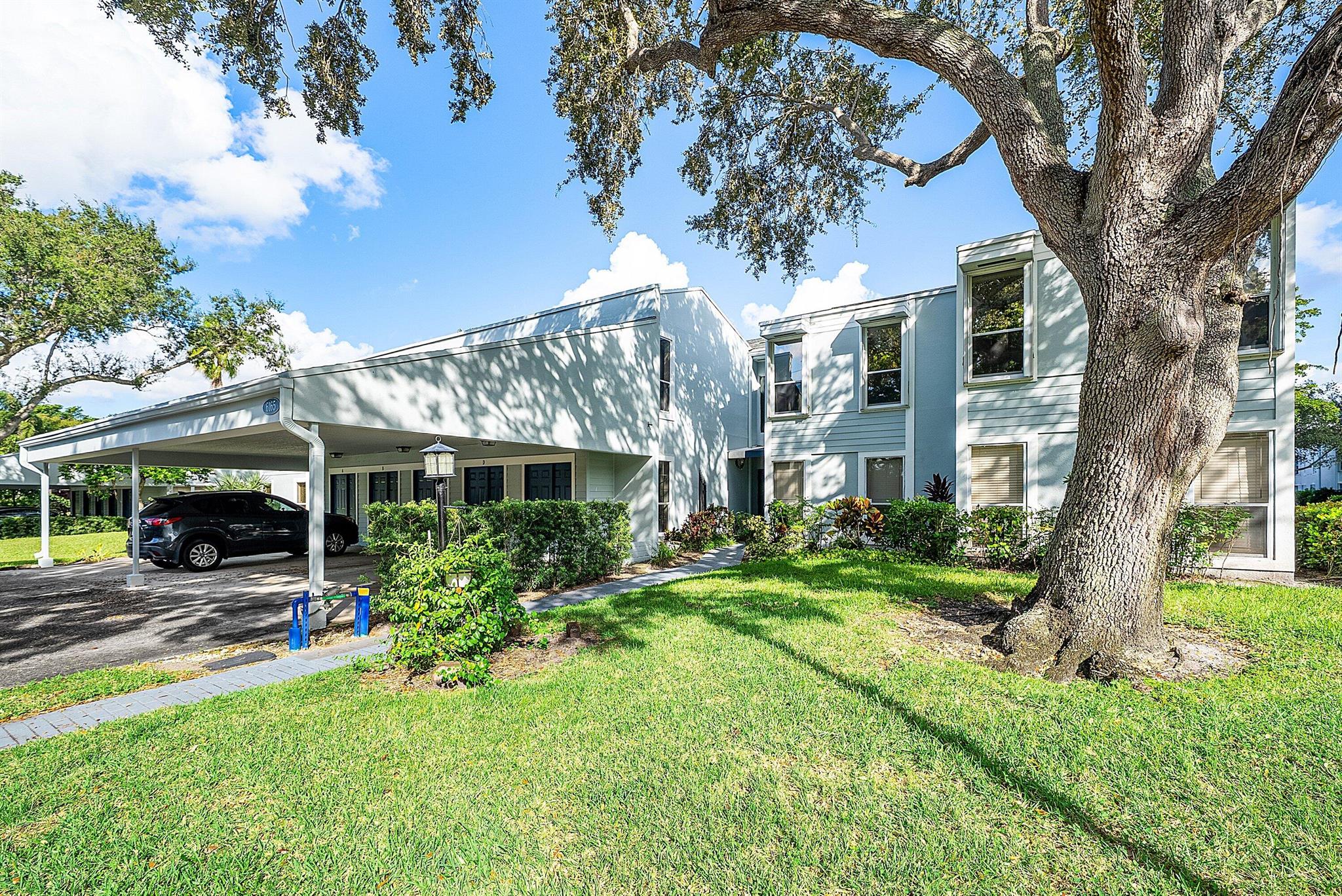 LAKES OF WOODHAVEN I AND - Residential Lease