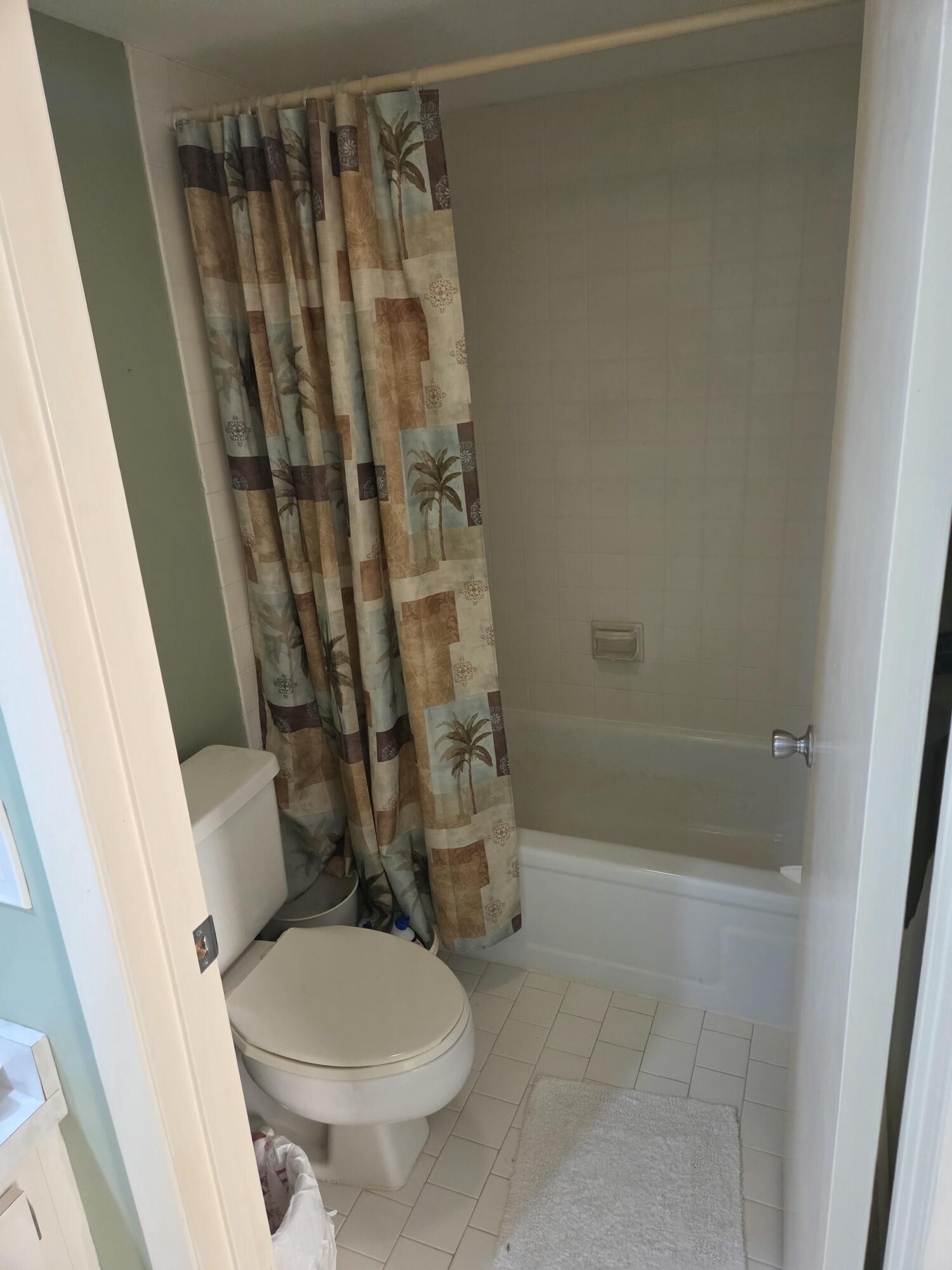 EMBASSY PARK CONDO - Residential