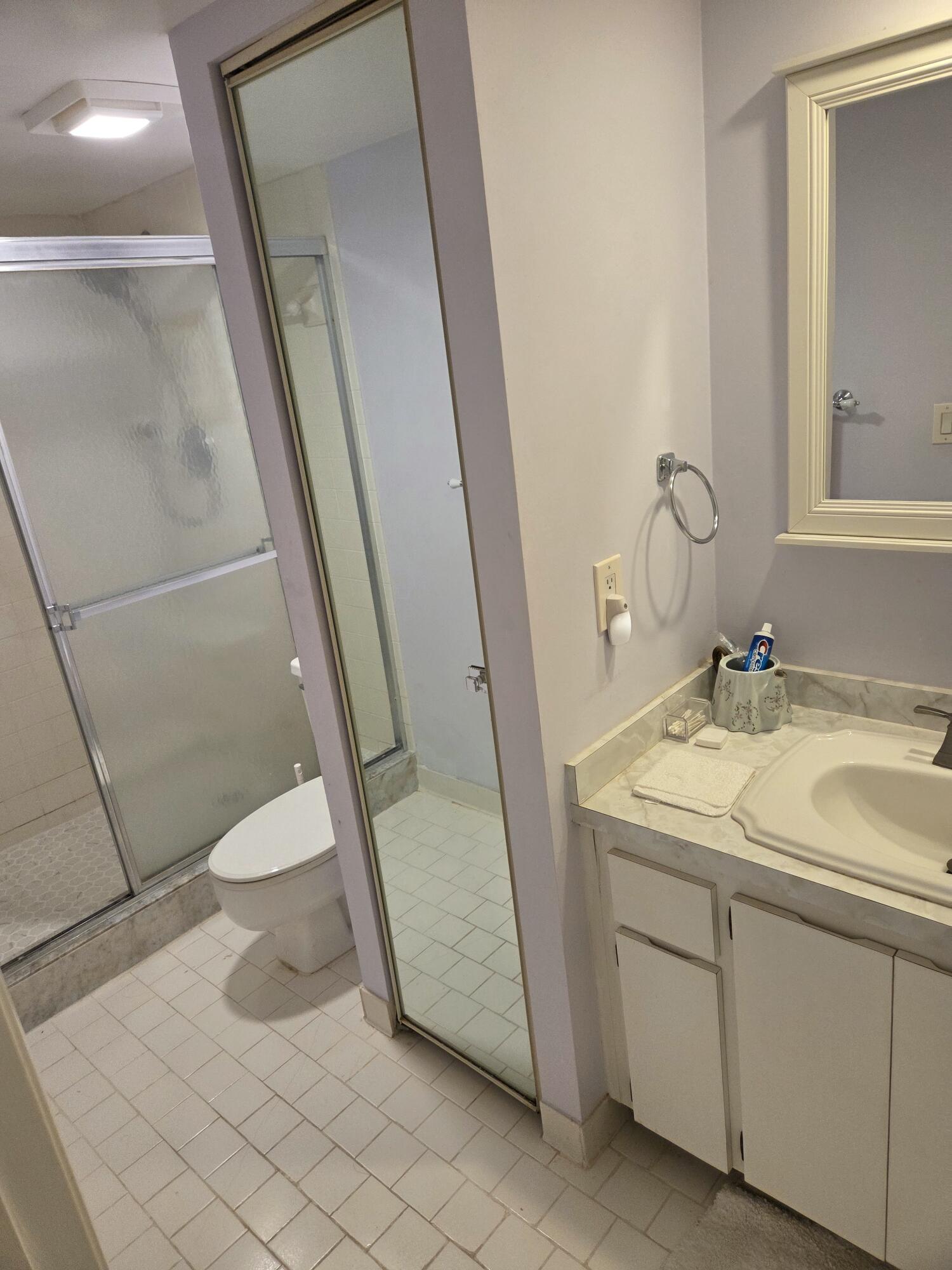 EMBASSY PARK CONDO - Residential