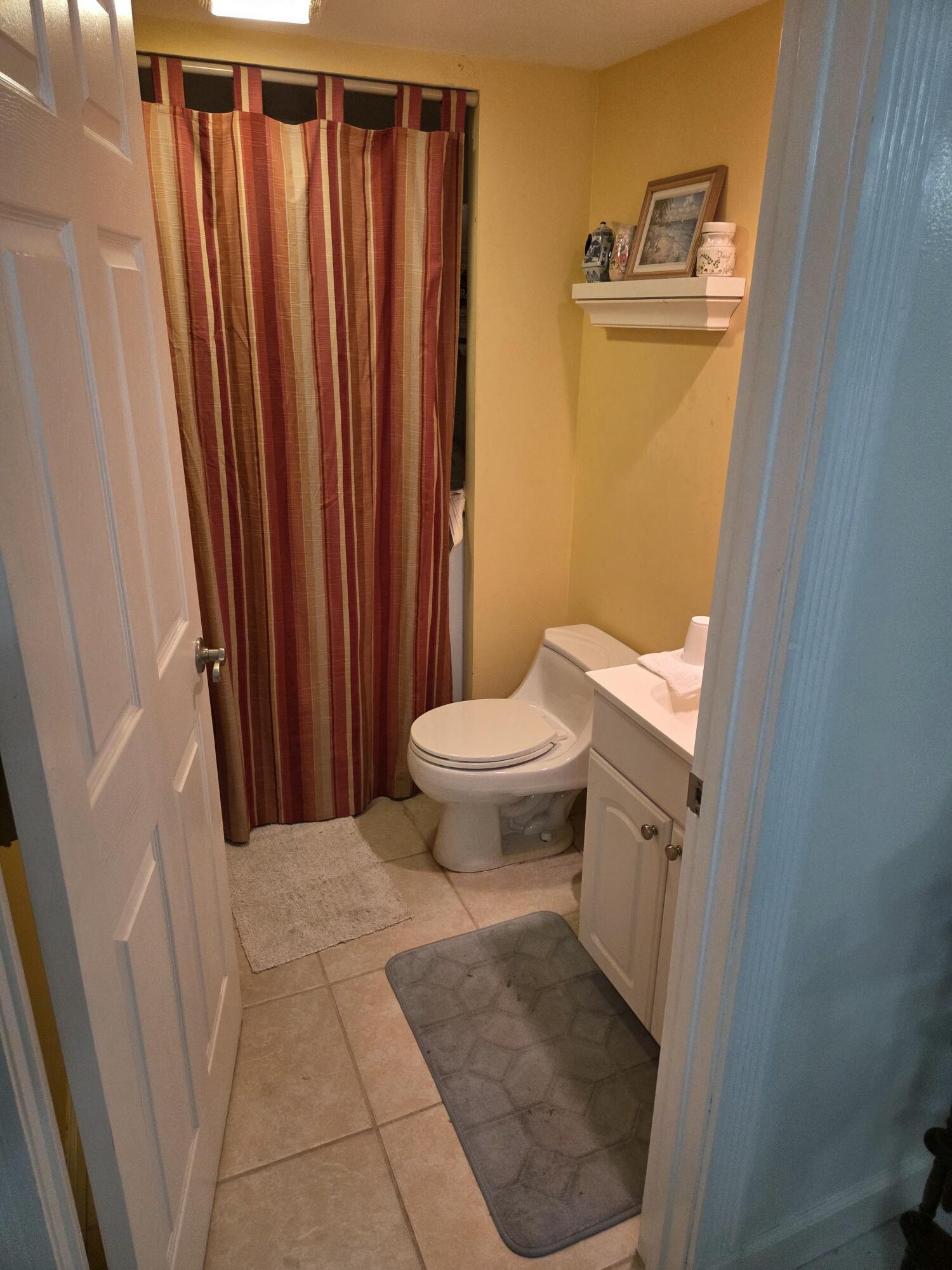 EMBASSY PARK CONDO - Residential