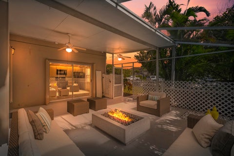 Tiny photo for 3269 SW SUNSET TRACE Circle, Palm City, FL 34990 (MLS # B26090491)