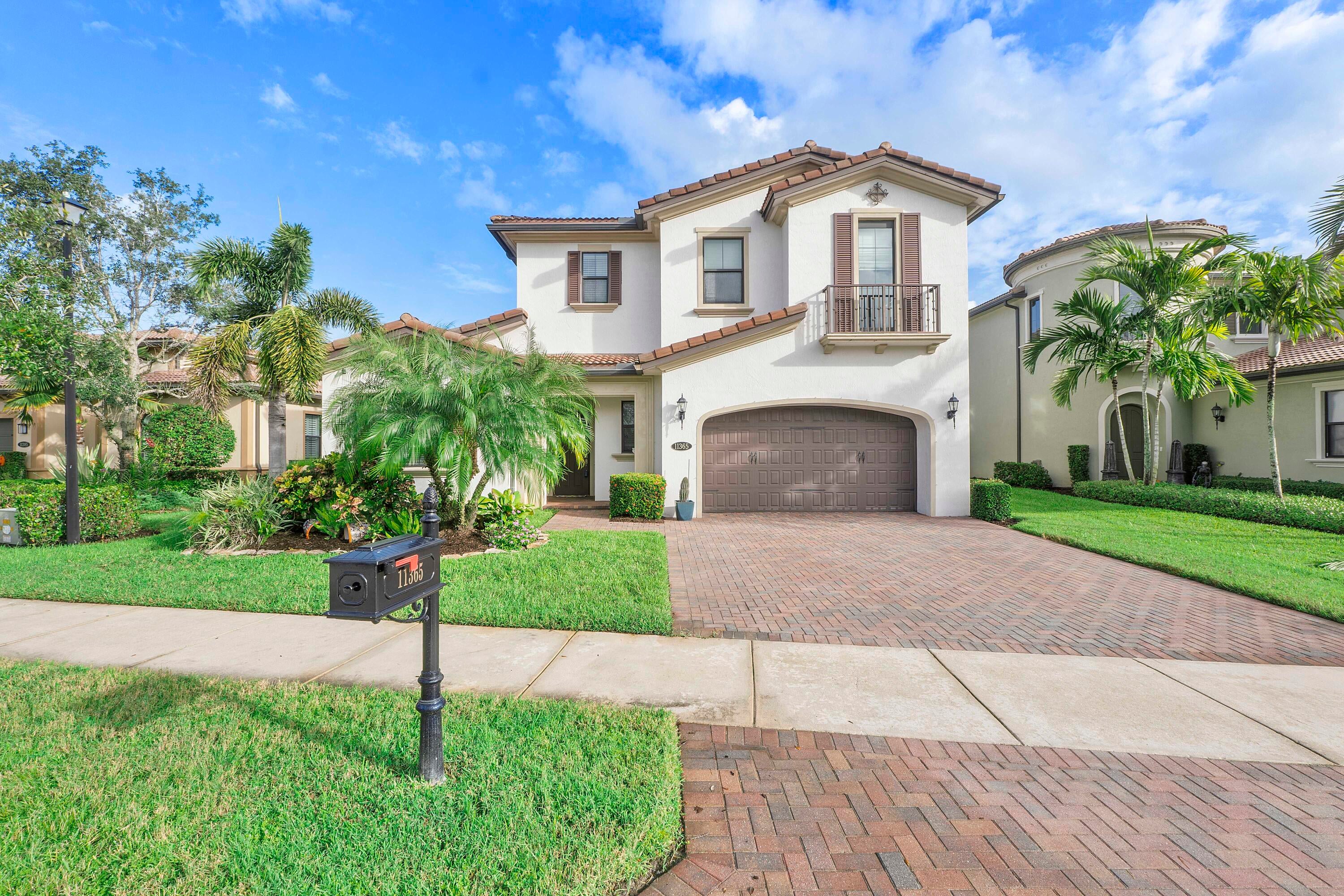 11365 Watercrest Circle E