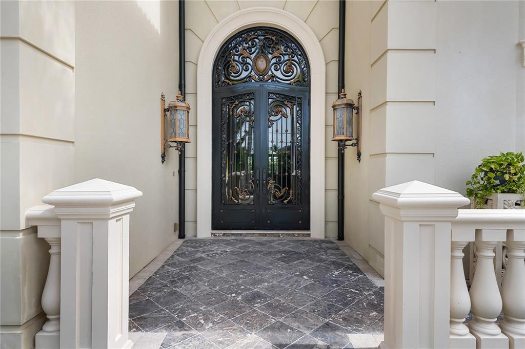 RIO VISTA ISLES - Residential