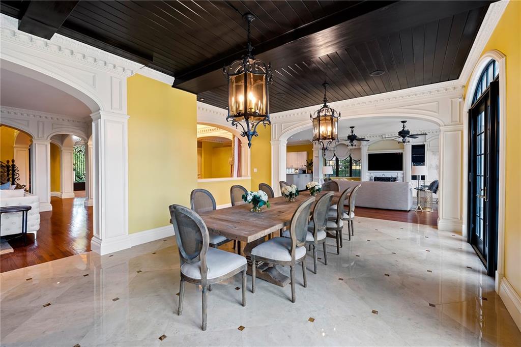 RIO VISTA ISLES - Residential