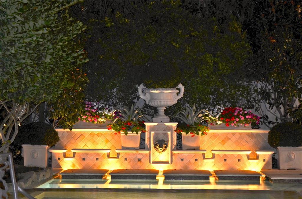 RIO VISTA ISLES - Residential