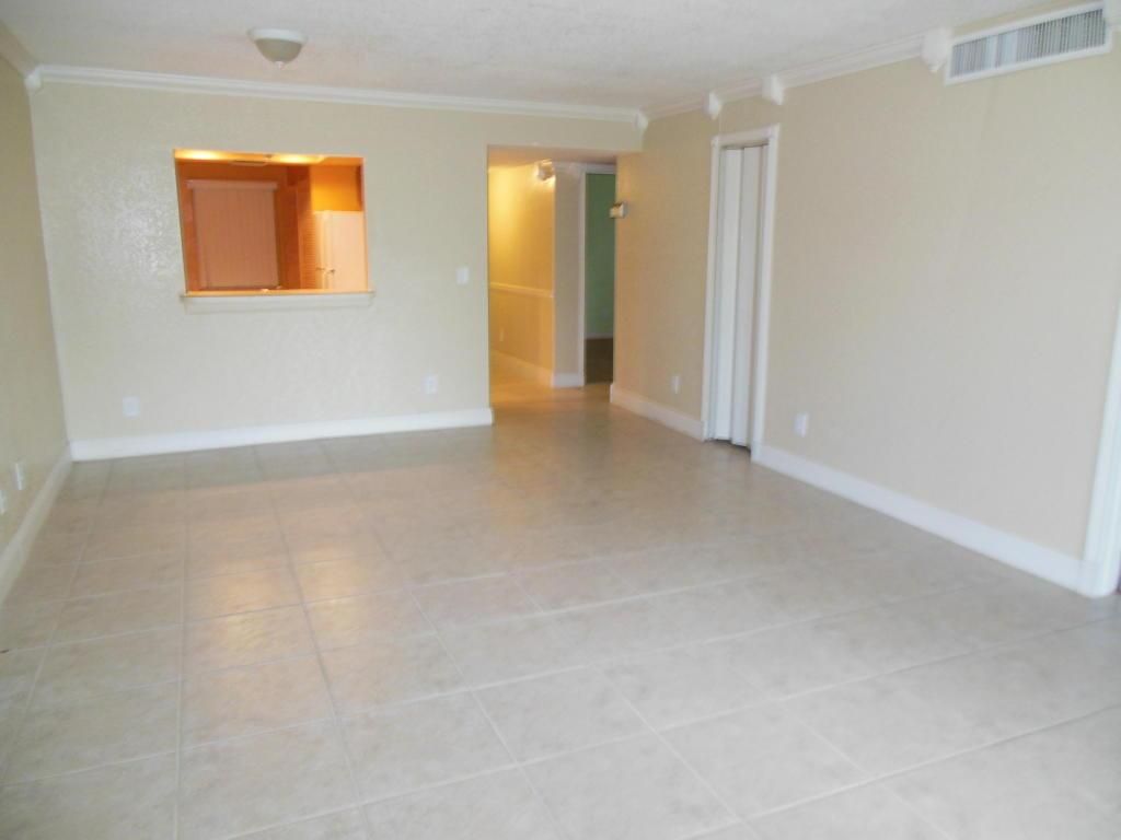 Photo of 2517 S 17th Street #107, Fort Pierce, FL 34982 (MLS # R10931798)