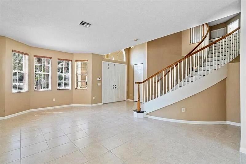1777 Annandale Circle